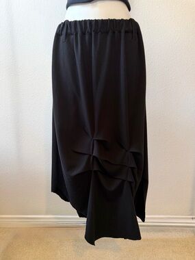 Moyuru Draped Pleat Maxi Skirt